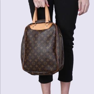 Louis Vuitton excursion